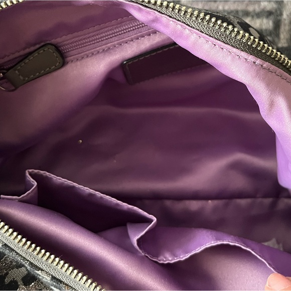 Beautiful Coach Purse! - Picture 4 of 4